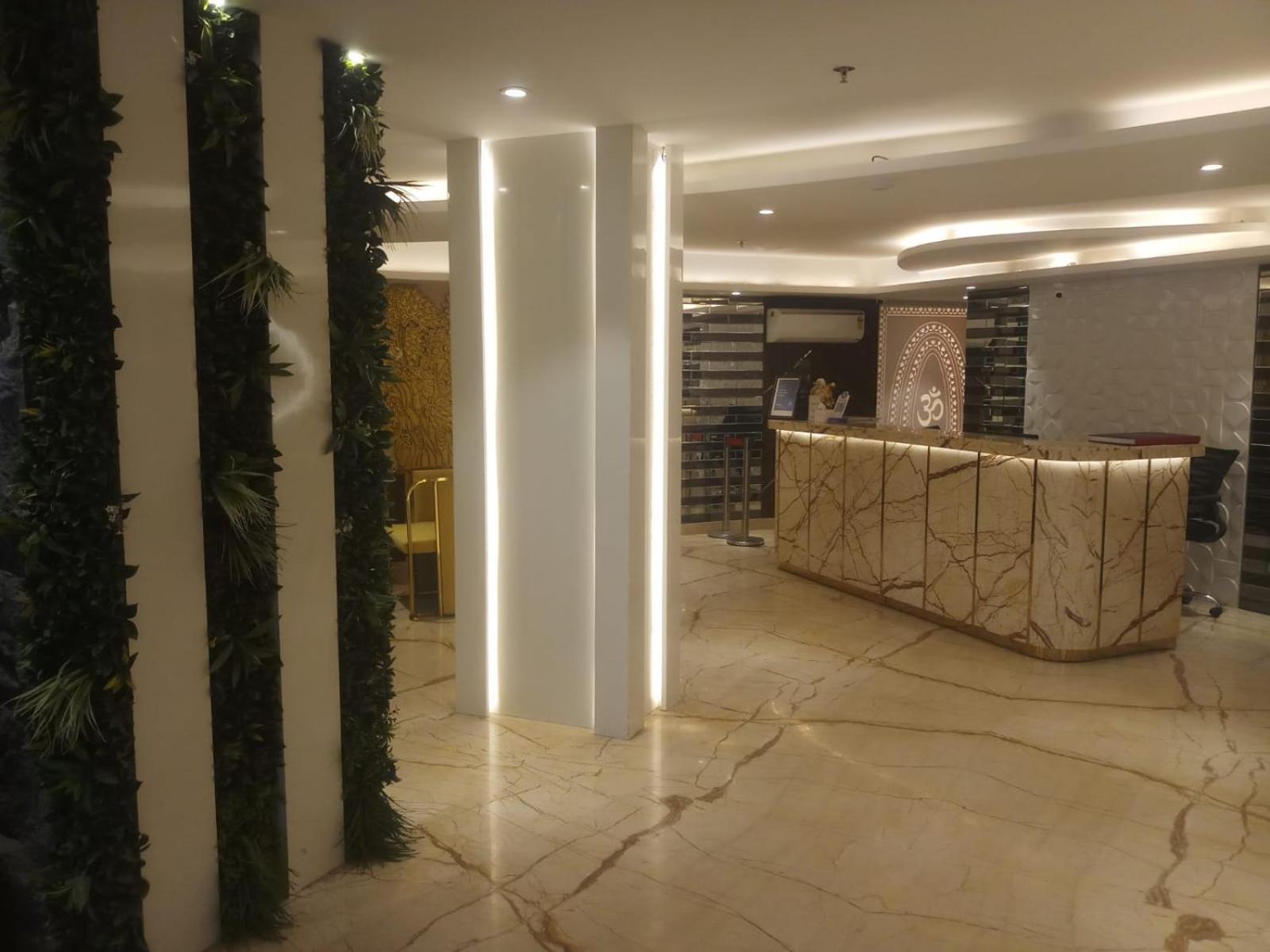 Airport Hotel Ramhan Palace Mahipalpur New Delhi Exterior photo