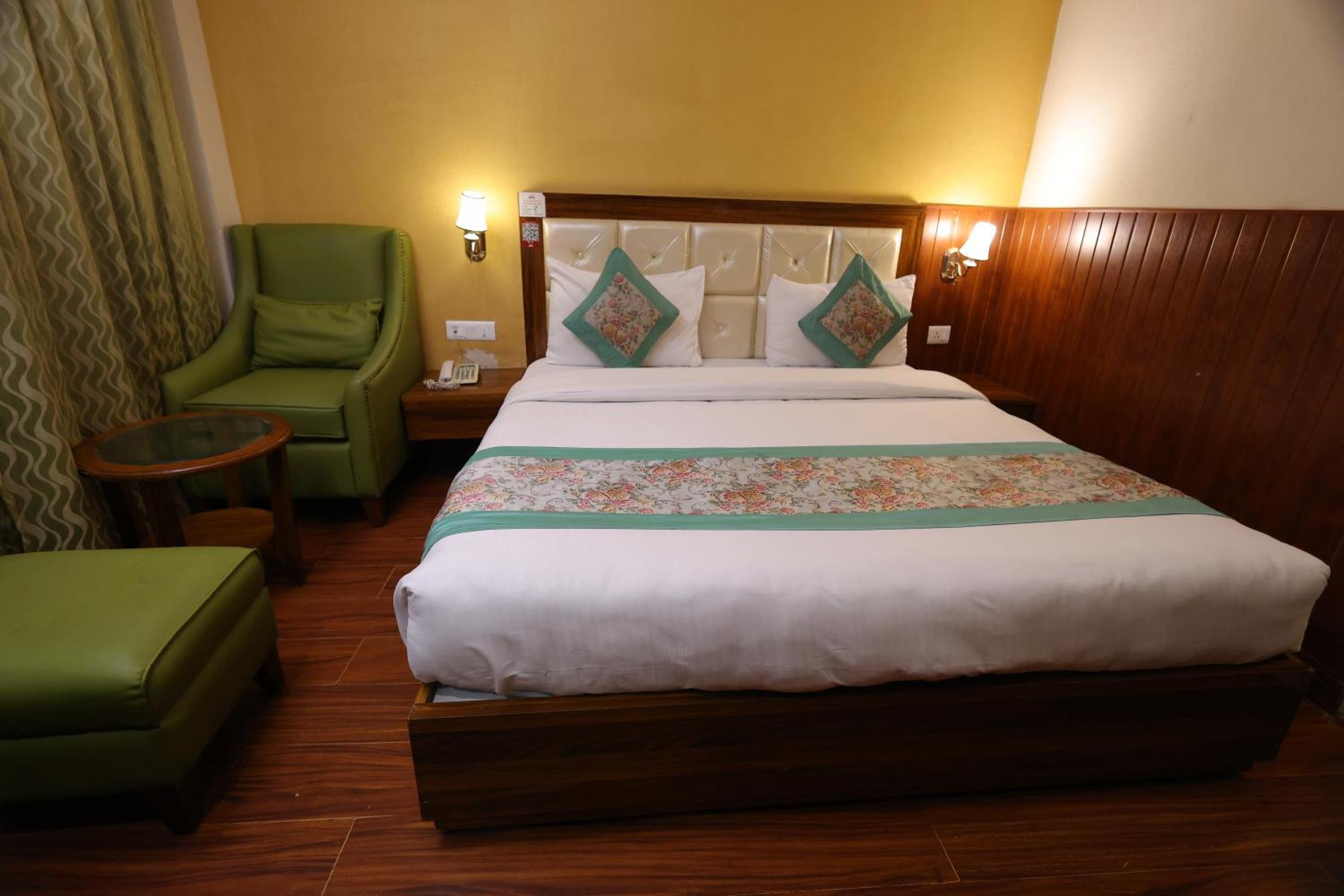 Airport Hotel Ramhan Palace Mahipalpur New Delhi Exterior photo