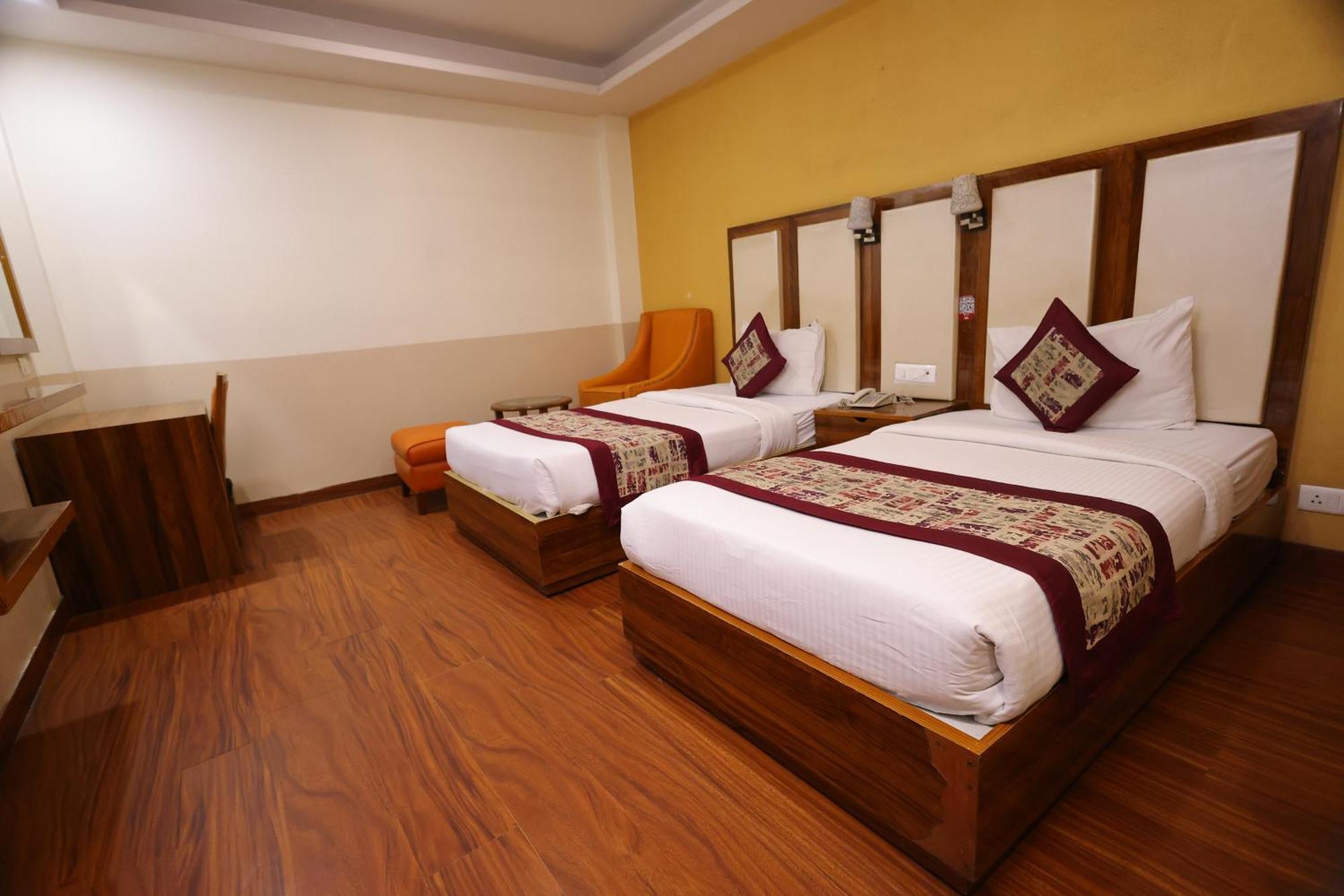Airport Hotel Ramhan Palace Mahipalpur New Delhi Exterior photo