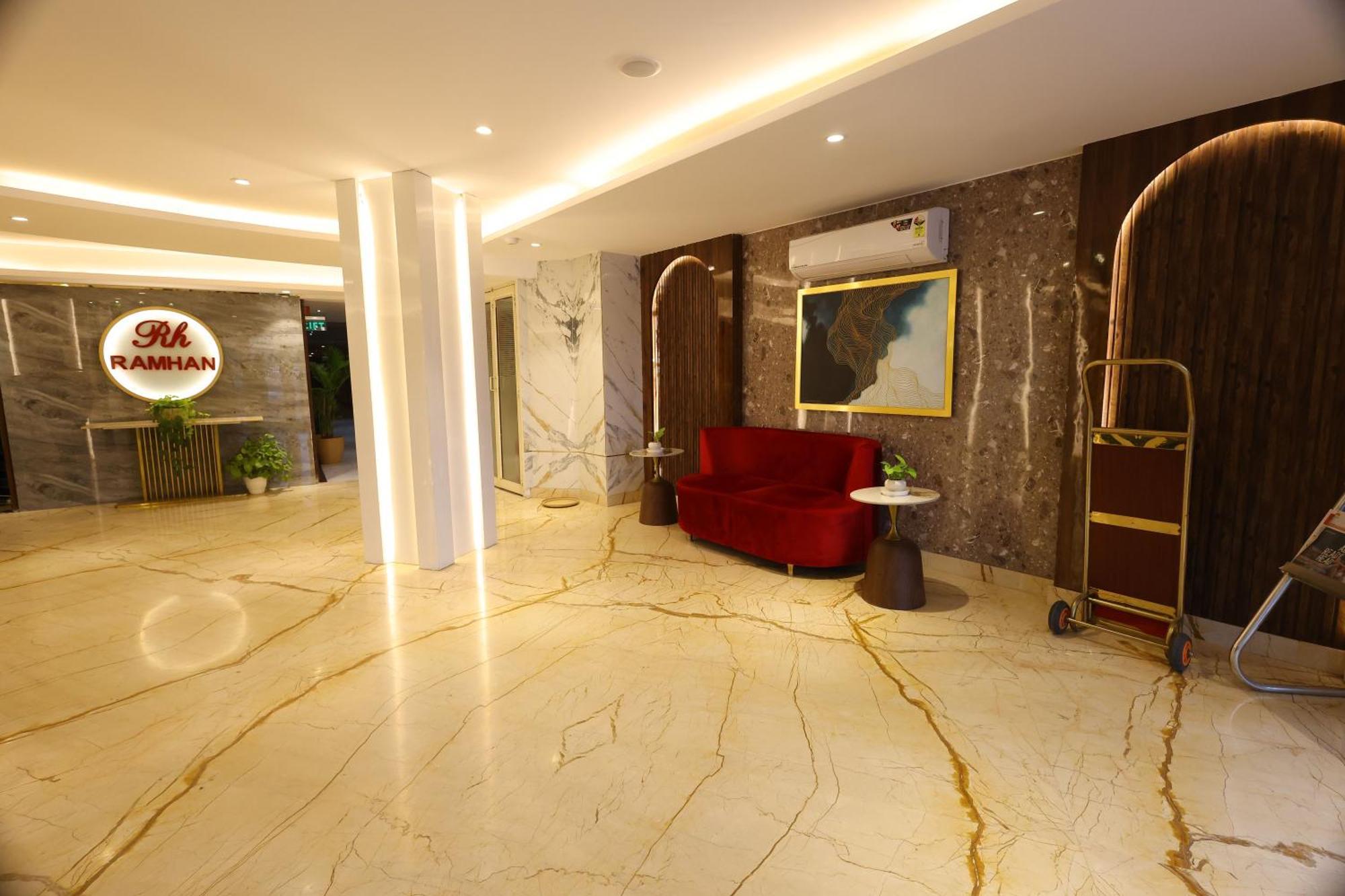 Airport Hotel Ramhan Palace Mahipalpur New Delhi Exterior photo