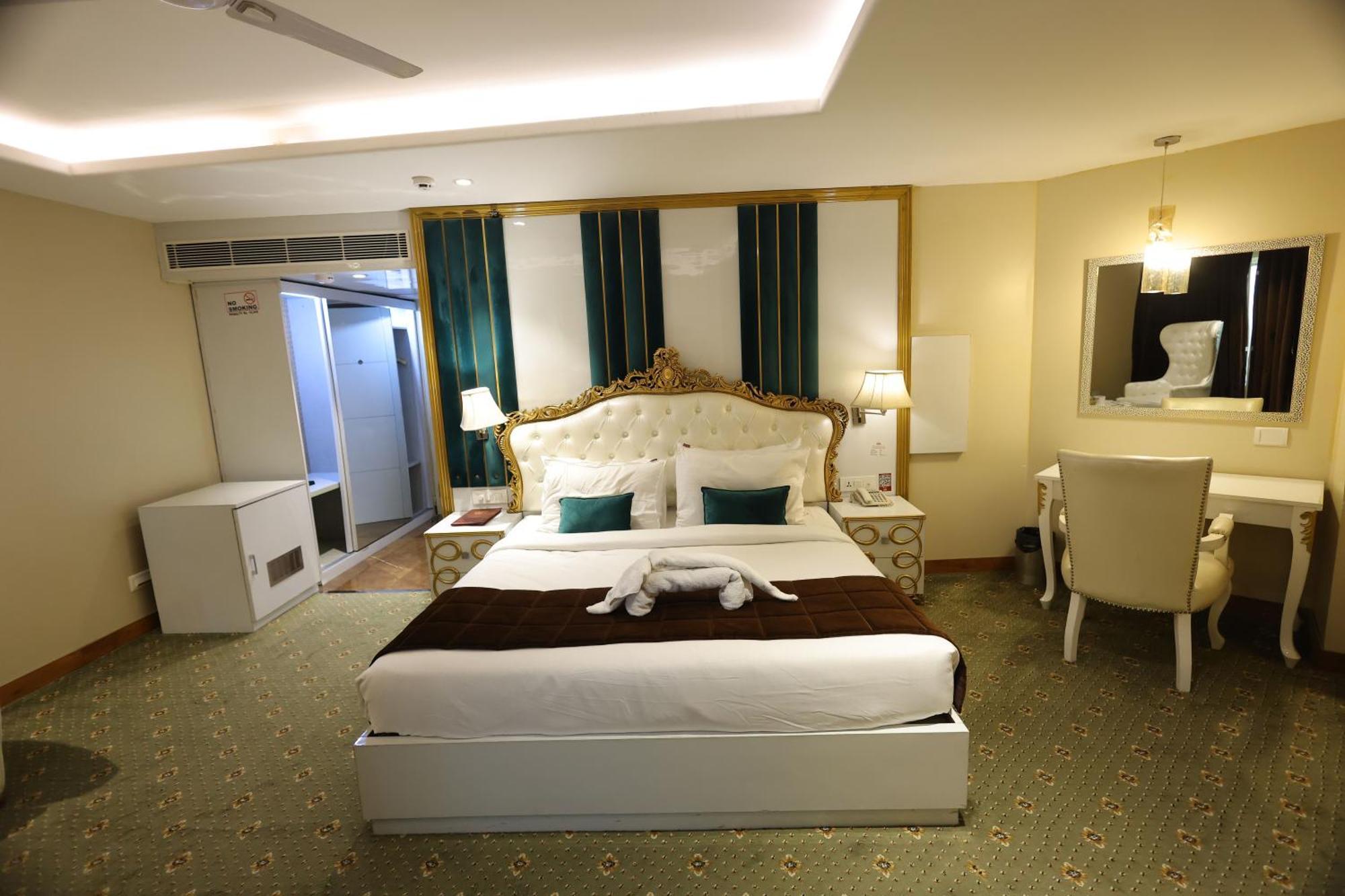Airport Hotel Ramhan Palace Mahipalpur New Delhi Exterior photo