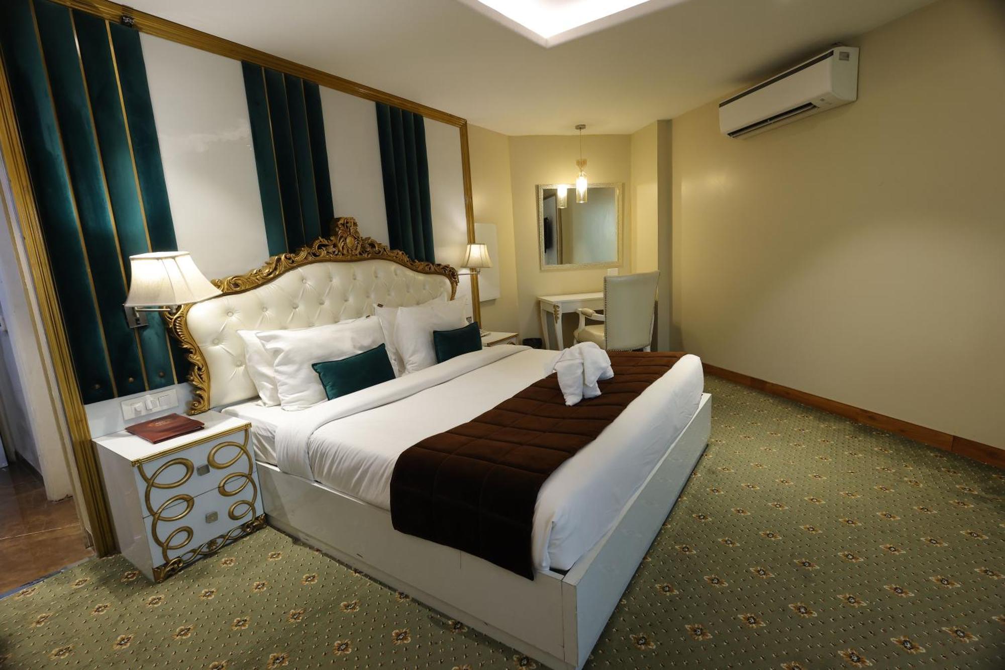 Airport Hotel Ramhan Palace Mahipalpur New Delhi Exterior photo